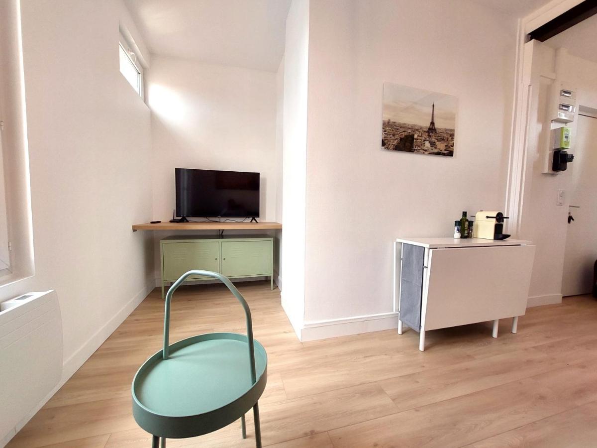 Ferienwohnung Superbe 2 Pieces Renove Et Calme Aubervilliers Exterior foto